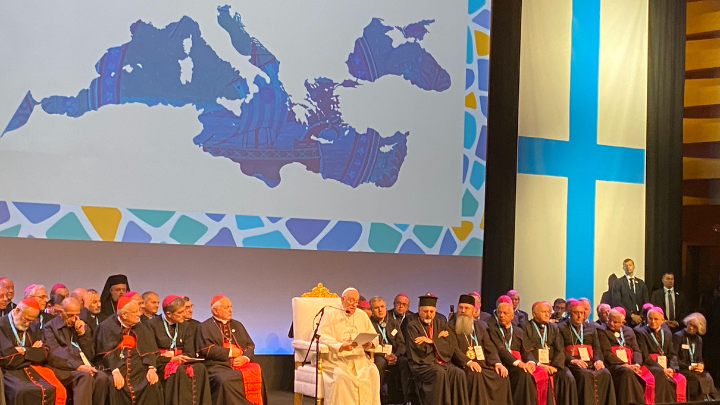 Le pape au palais du Pharo